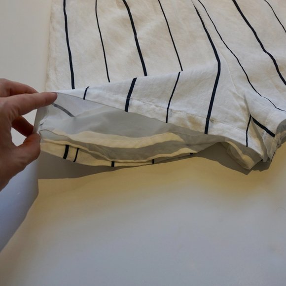 💚 LUSH White Striped Tie Back Tank Jumpsuit Romper (S) - Picture 4 of 15